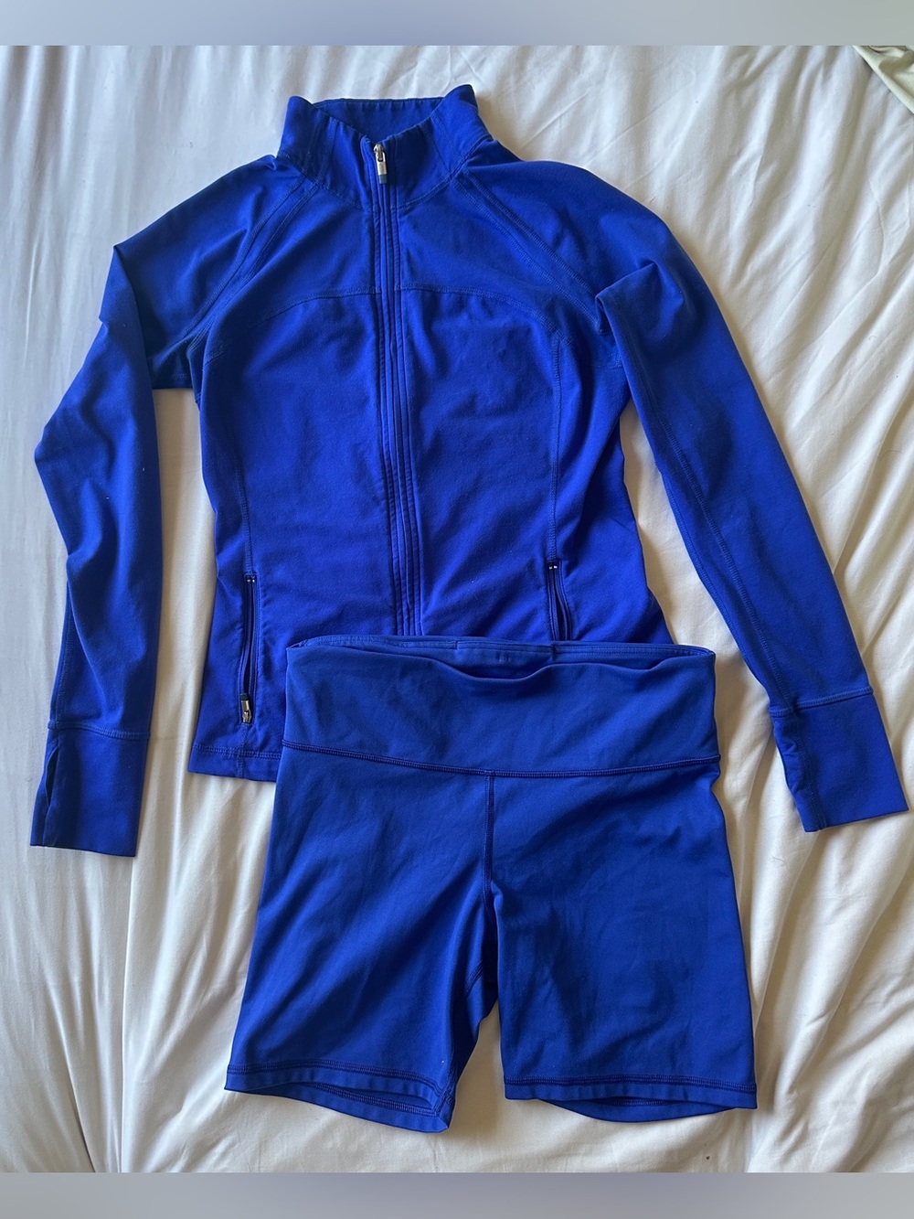 Gapfit Women’s Atheltic Royal / Mosaic Blue Full Zip Jacket & Bike Shorts Set